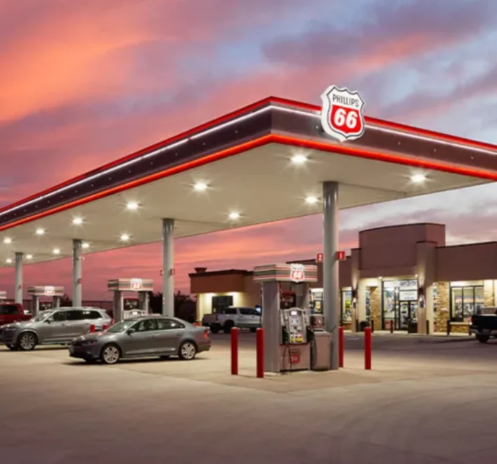 Mismanaged Gas Station in Austin